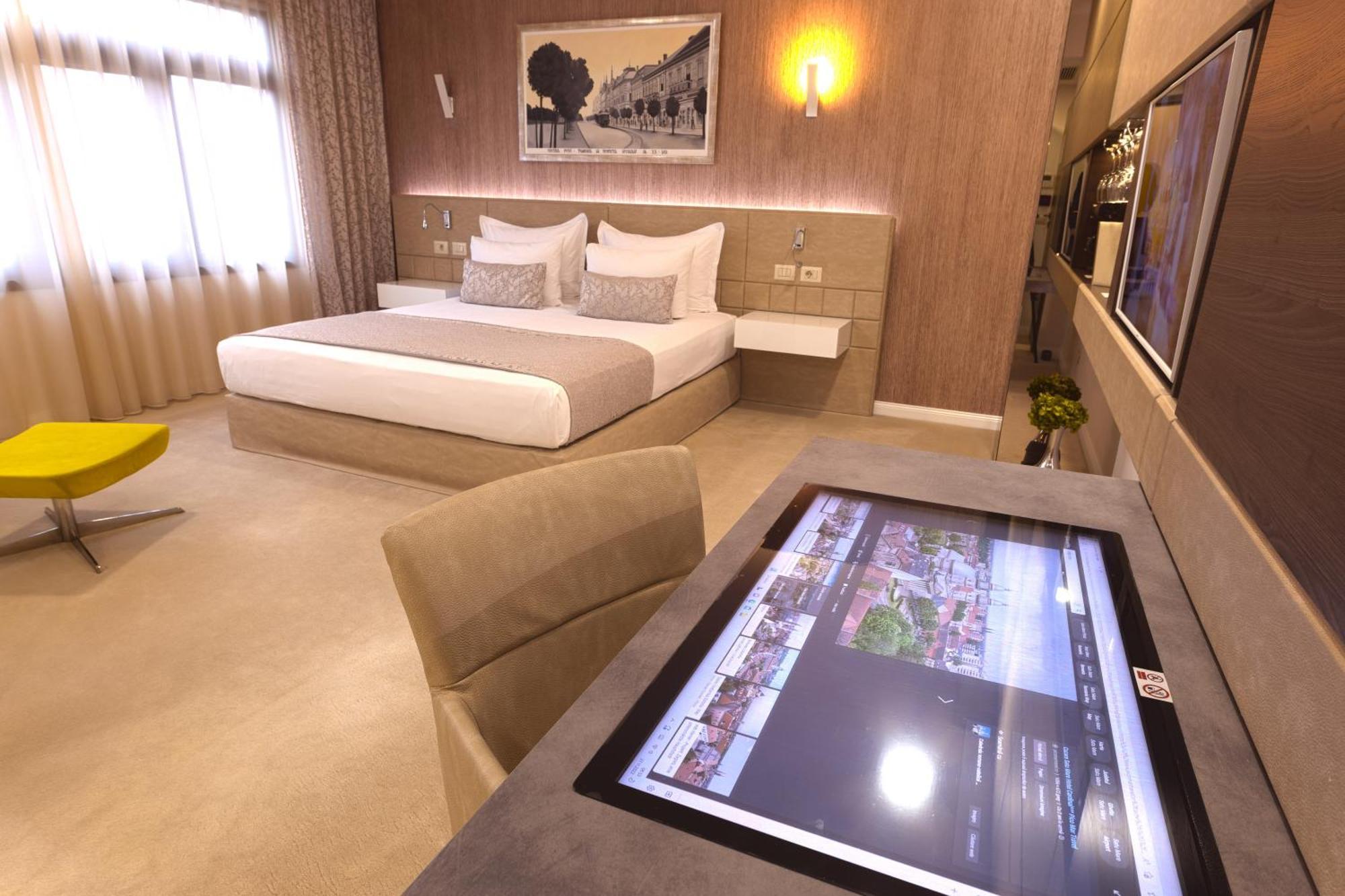 Hotel Vila Class Satu Mare Dış mekan fotoğraf