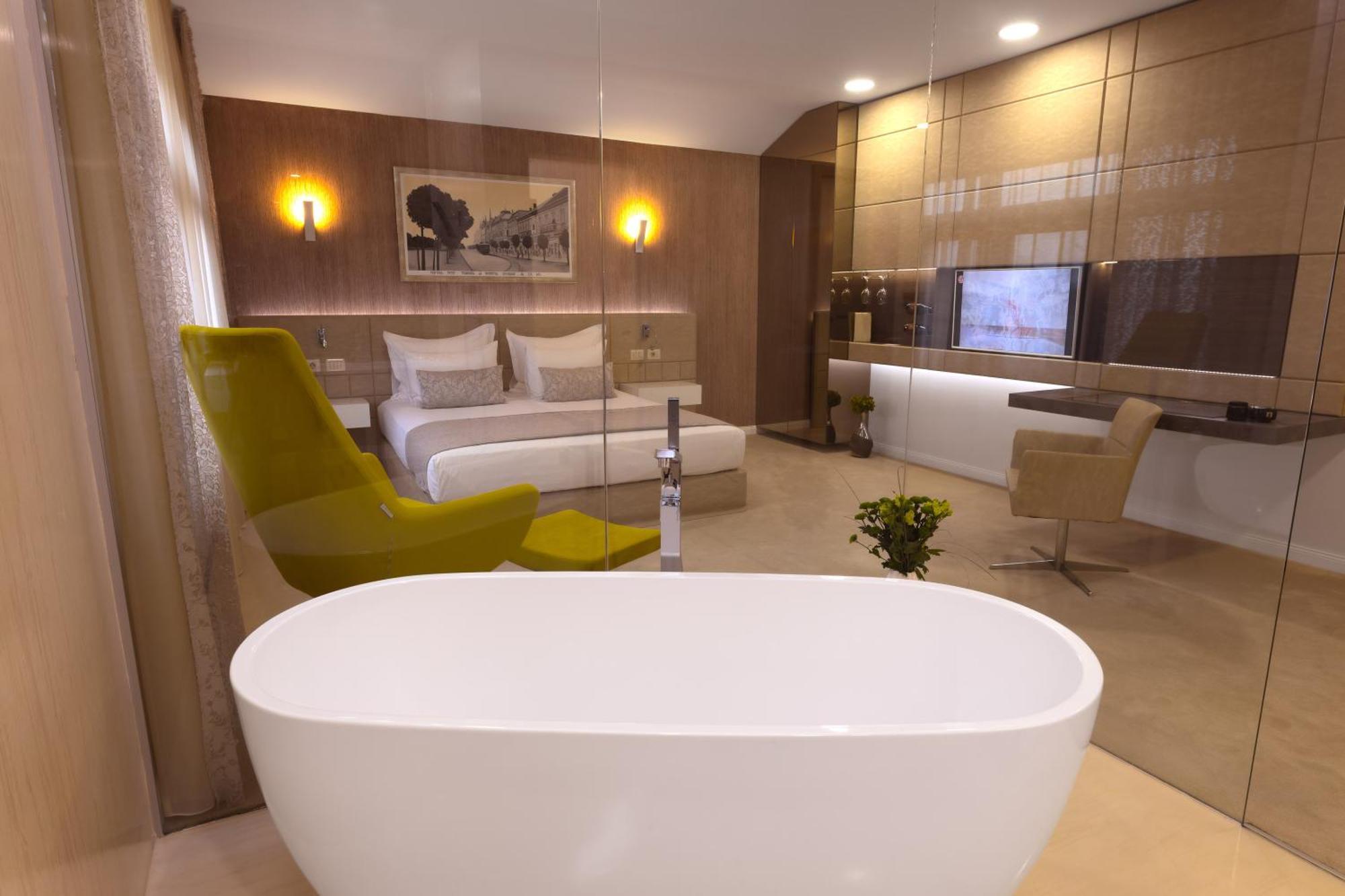 Hotel Vila Class Satu Mare Dış mekan fotoğraf