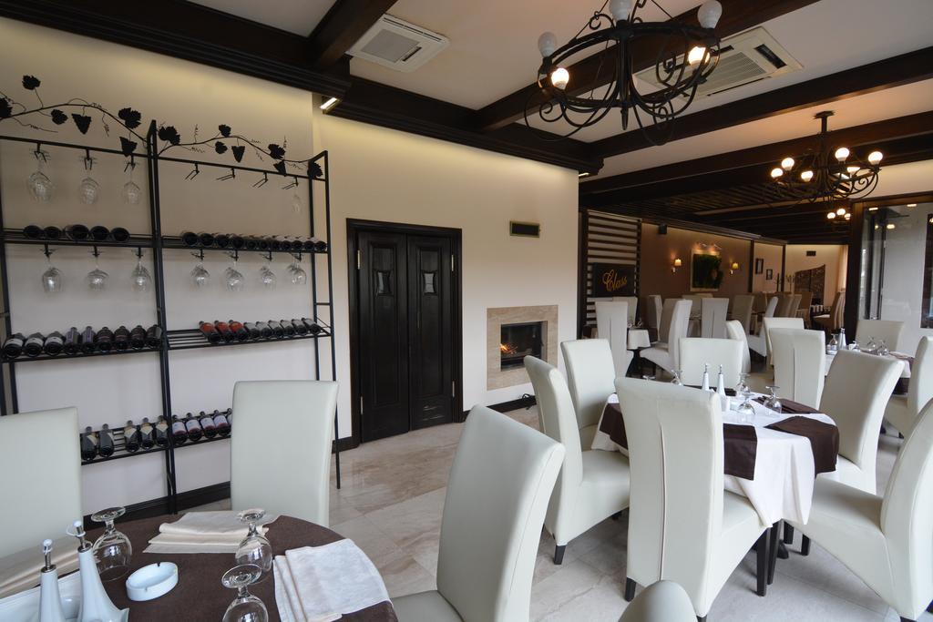Hotel Vila Class Satu Mare Dış mekan fotoğraf