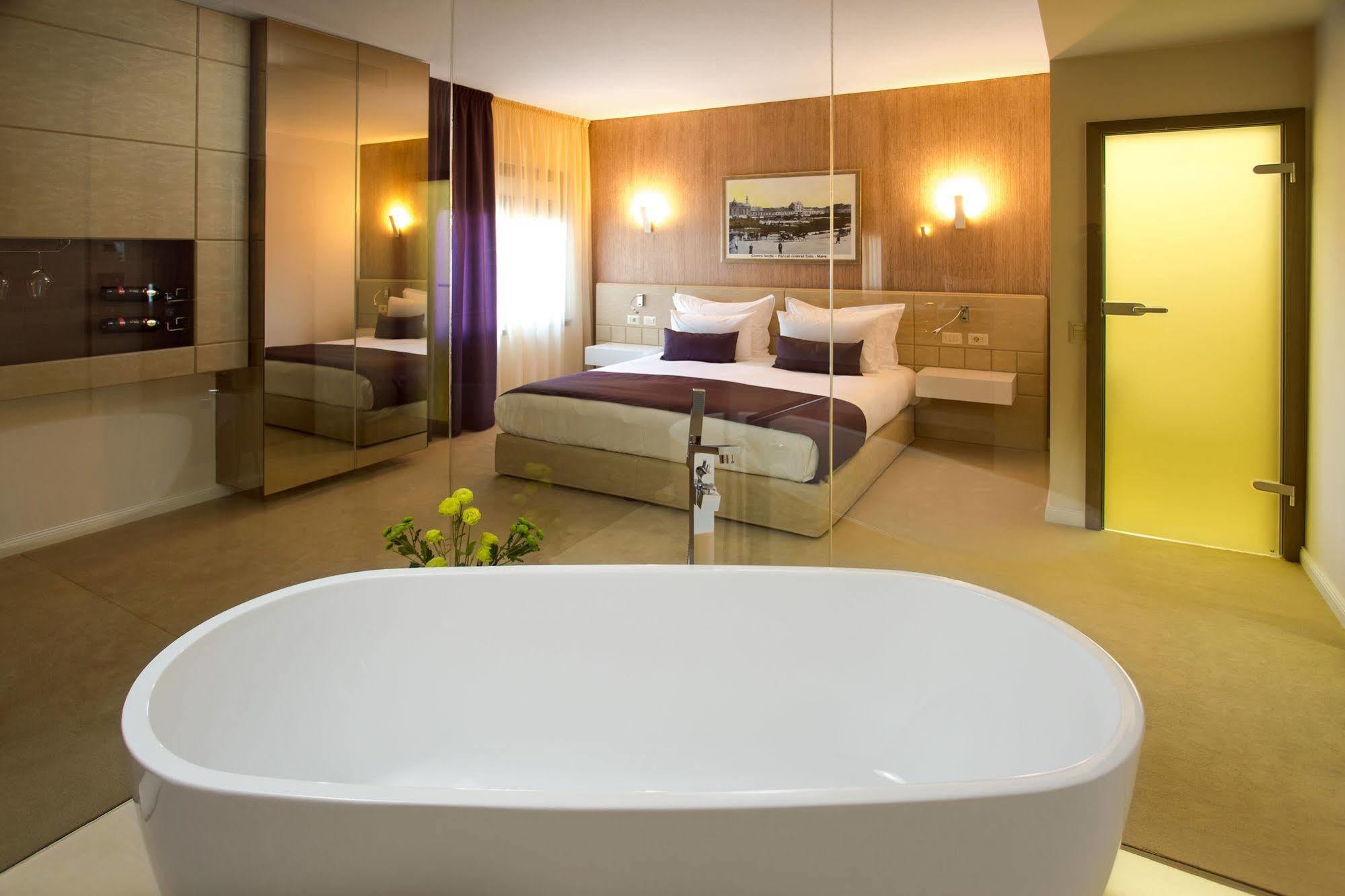 Hotel Vila Class Satu Mare Dış mekan fotoğraf